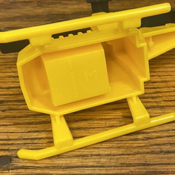 Creative Playthings Vintage Airplane Playset - Picture 4 of 5